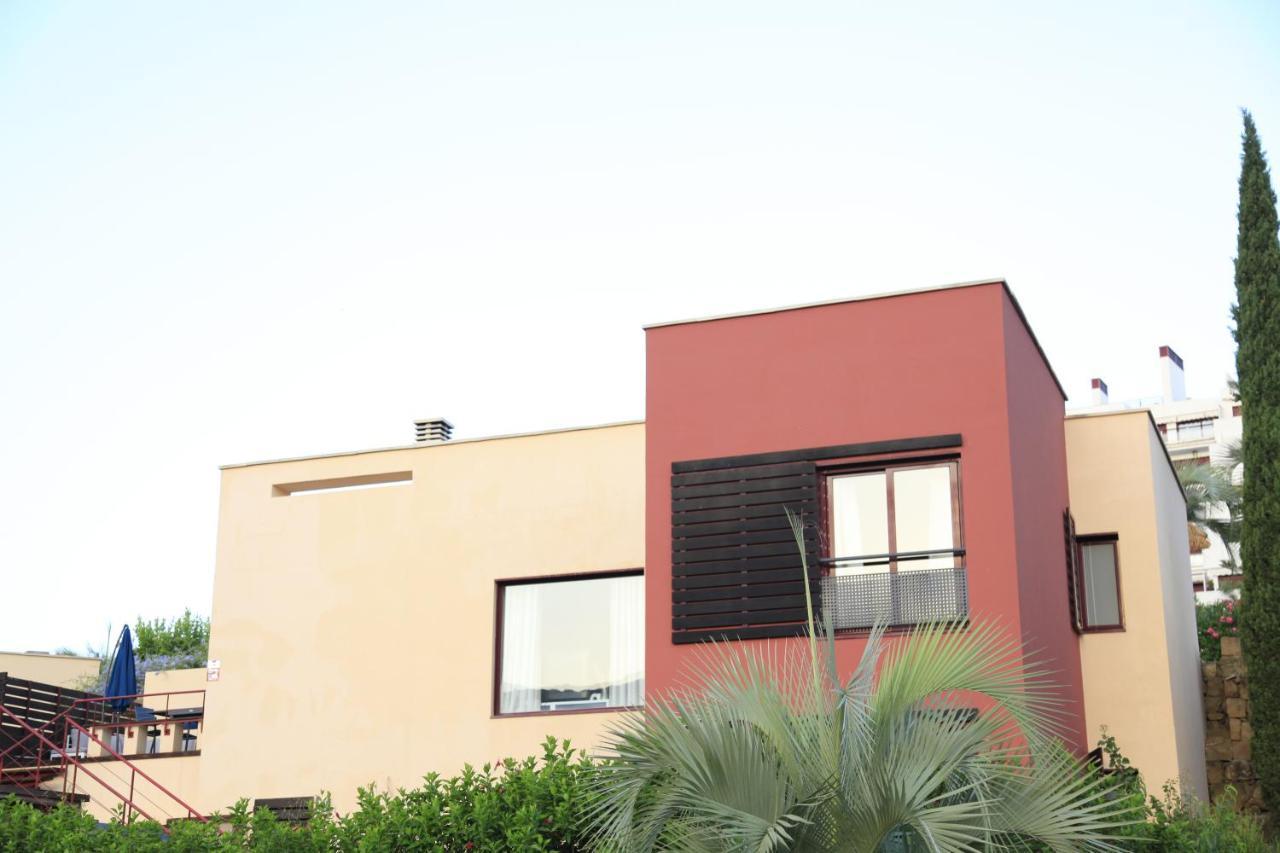Private Pool Luxurious Villa With Mountain Views Estepona Exteriör bild