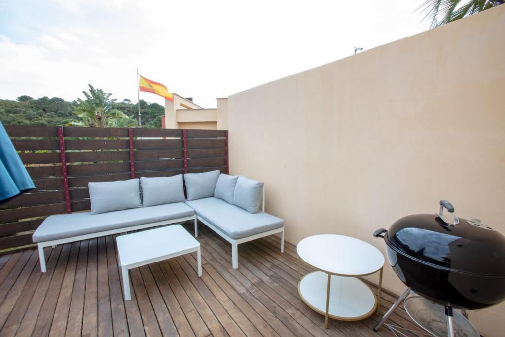 Private Pool Luxurious Villa With Mountain Views Estepona Exteriör bild